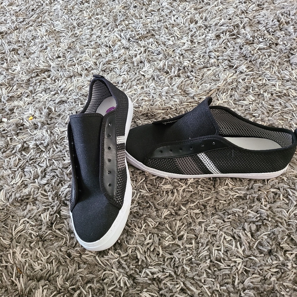 Brand new call it spring mens shoes.